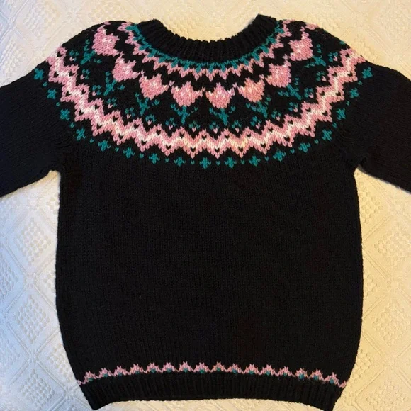 Vintage Women’s Hand Knit Crew Neck Fair Isle Tulip Sweater Black Medium Large - Picture 5 of 6
